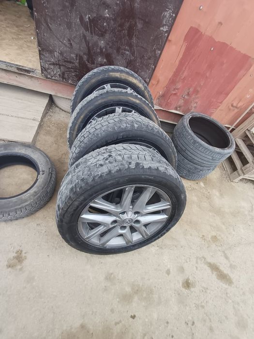 Диск с шинами продаю