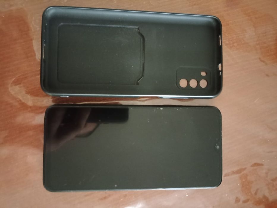 Смартфон POCO M3