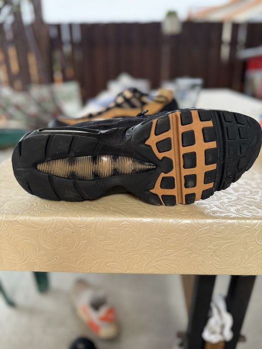 Nike airmax 95 essentials