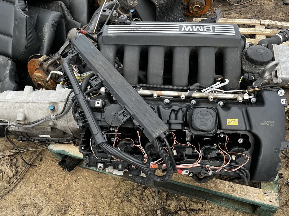Двигател за бмв н53б25 N53 bmw e90 e87 e60