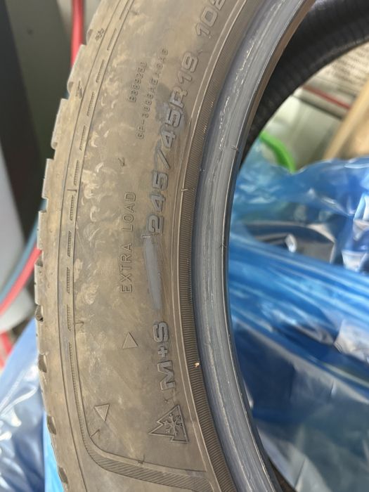 245 45R19 Goodyear all sezon