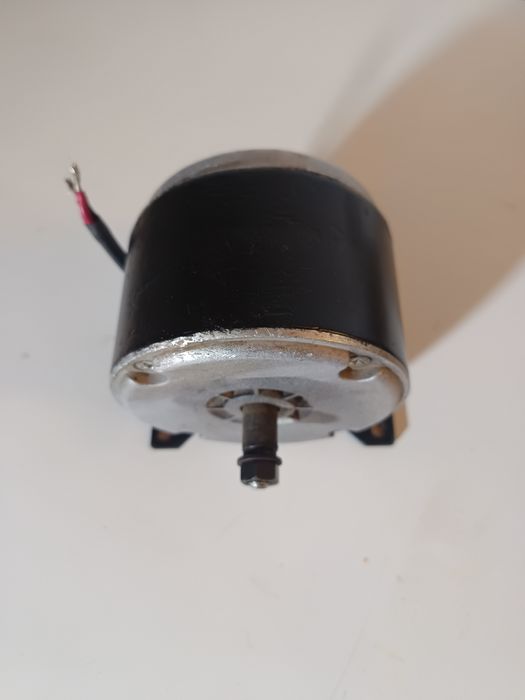 Motor electric 24v 250w
