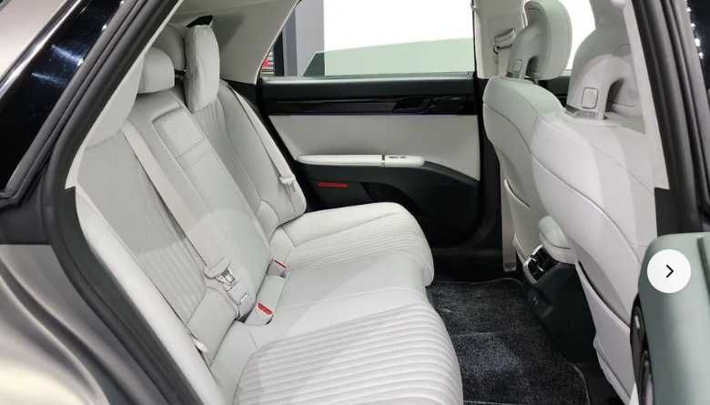 Hyundai Grandeur Calligraphy