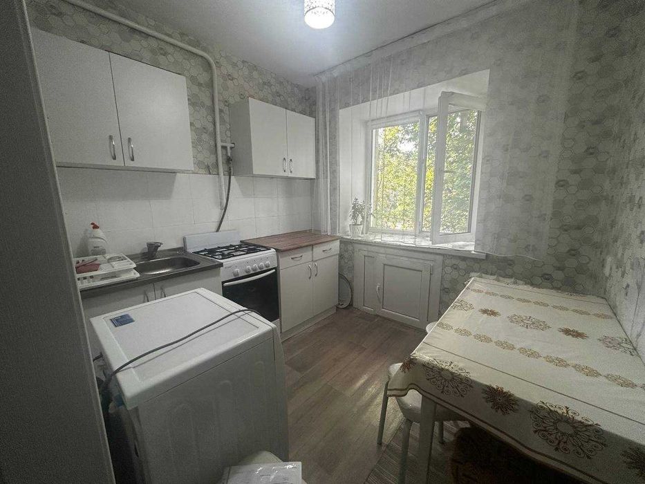 Продам 2 комнатную квартиру