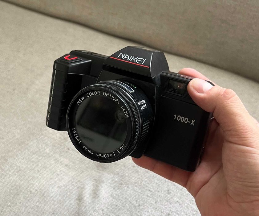 Aparat foto Naikei 1000-X vintage 35mm Focus Free cu motor drive