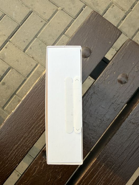 Oura ring 4.      Size 7