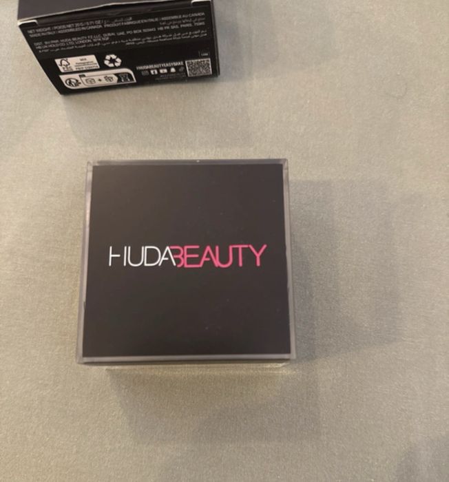 Pudra Huda beauty Pound Cake