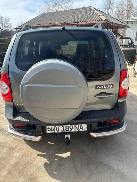 Нива Шевролет Автомобил сотилади