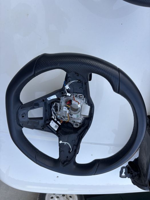 Волан VW Golf 8 T-Roc