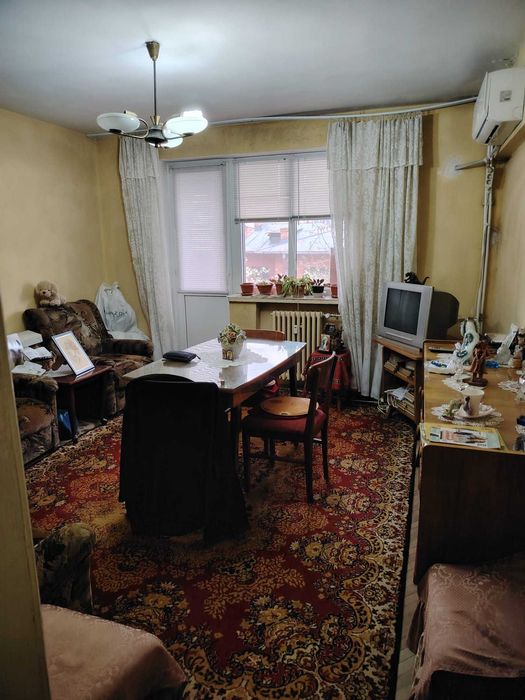 Apartament 3 camere izolare caramida in Dr Tr. Severin