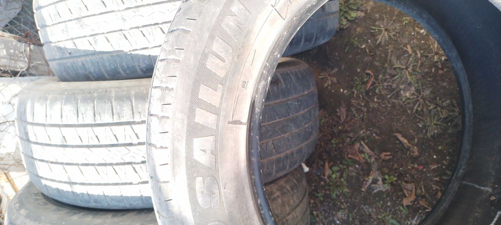 Продам шины 245,60,18