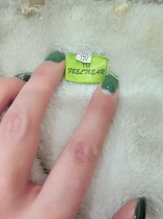 Продам куртку детскую