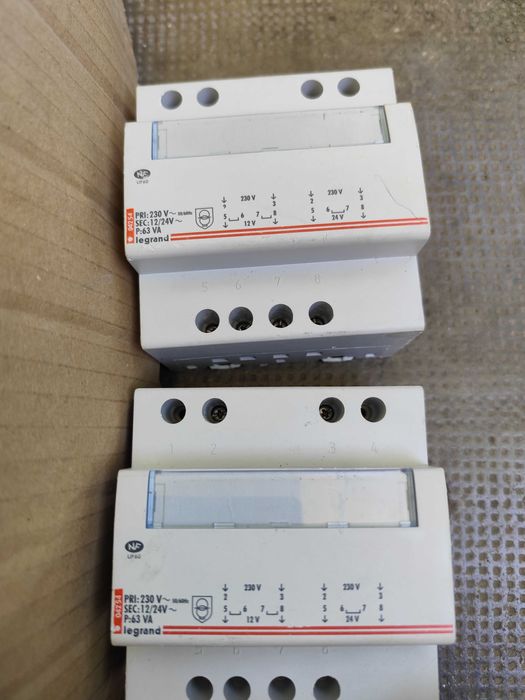 Adaptoare,transformatoare