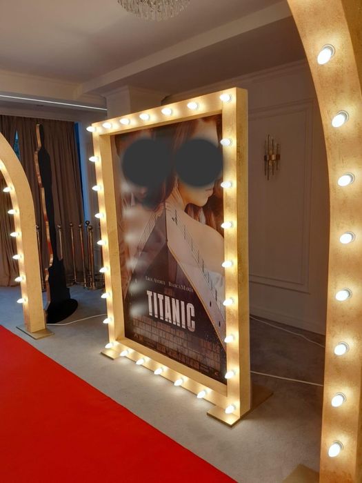 Tablouri Luminoase Tip Rama / Photo Corner Evenimente – 1.5m x 2m