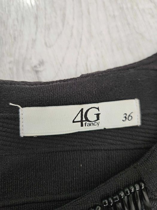 Дамски елегантни рокли