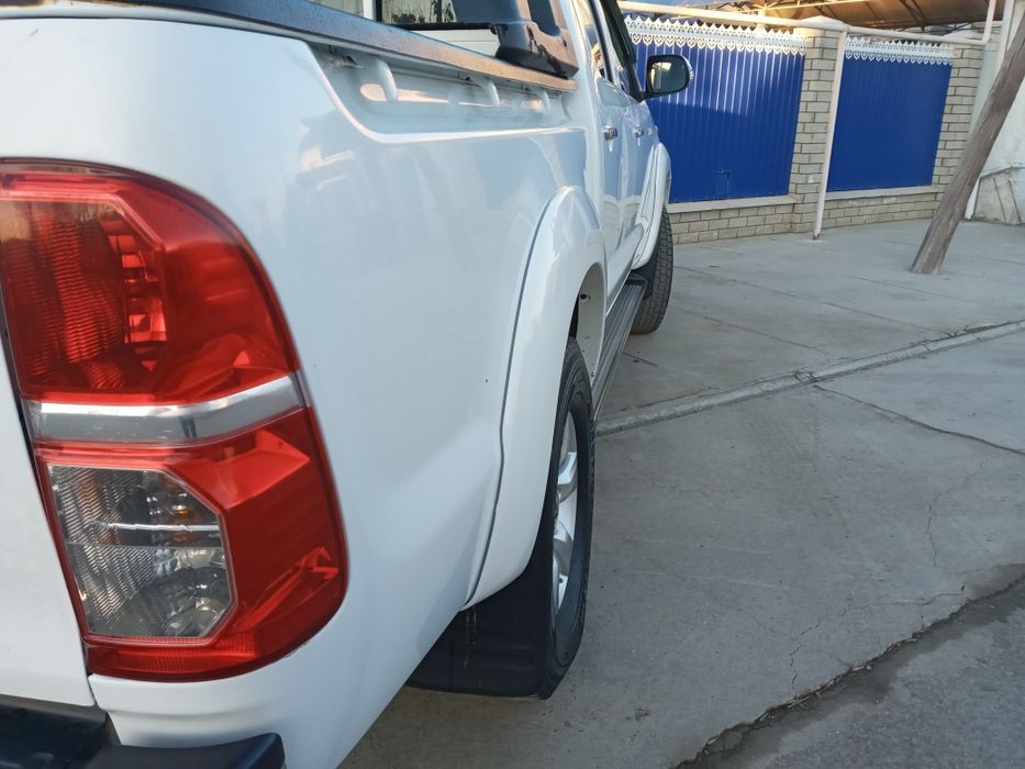 Toyota Hilux 2012