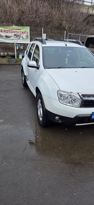 Proprietar vând Duster 2010