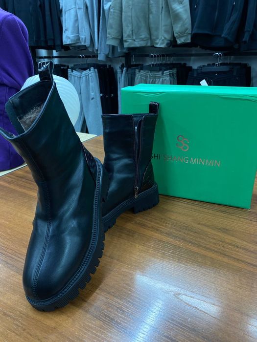 Ботинки 37 размер качество хороший