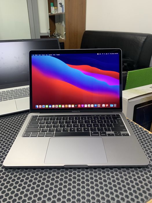 MacBook Pro M1. 16gb. 512gb.