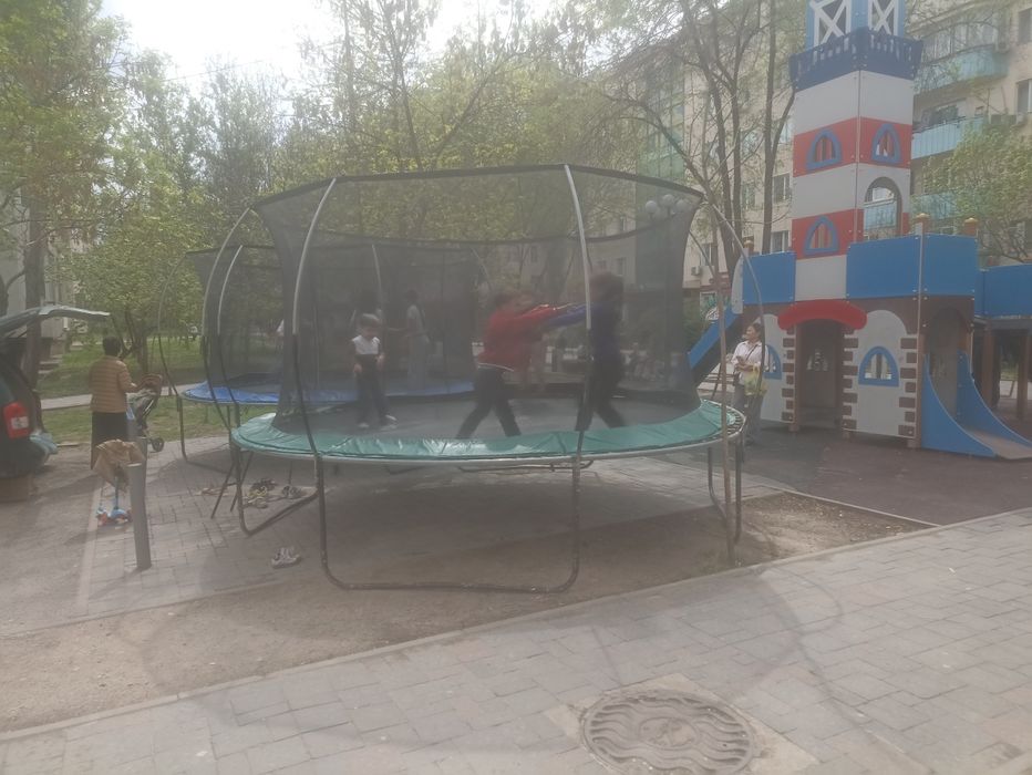 Детские батуты 92