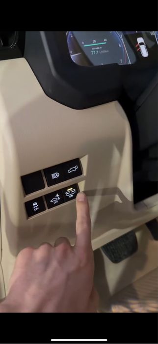 Land Cruiser 300 Model 2026 VXR+