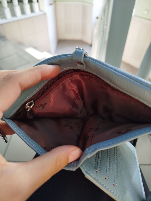 Продам кошелёк  за 4к. НОВЫЙ