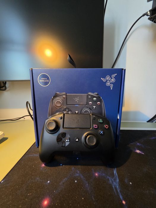 Razer Raiju Tournament Edition – Controller PS4/PC, Bluetooth și USB, Funcțional