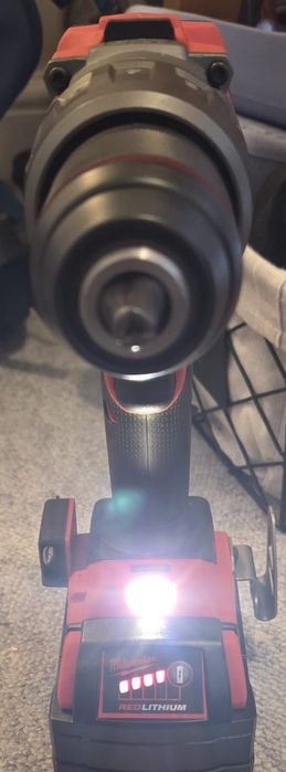 Milwaukee FUEL  комплект 2 машини