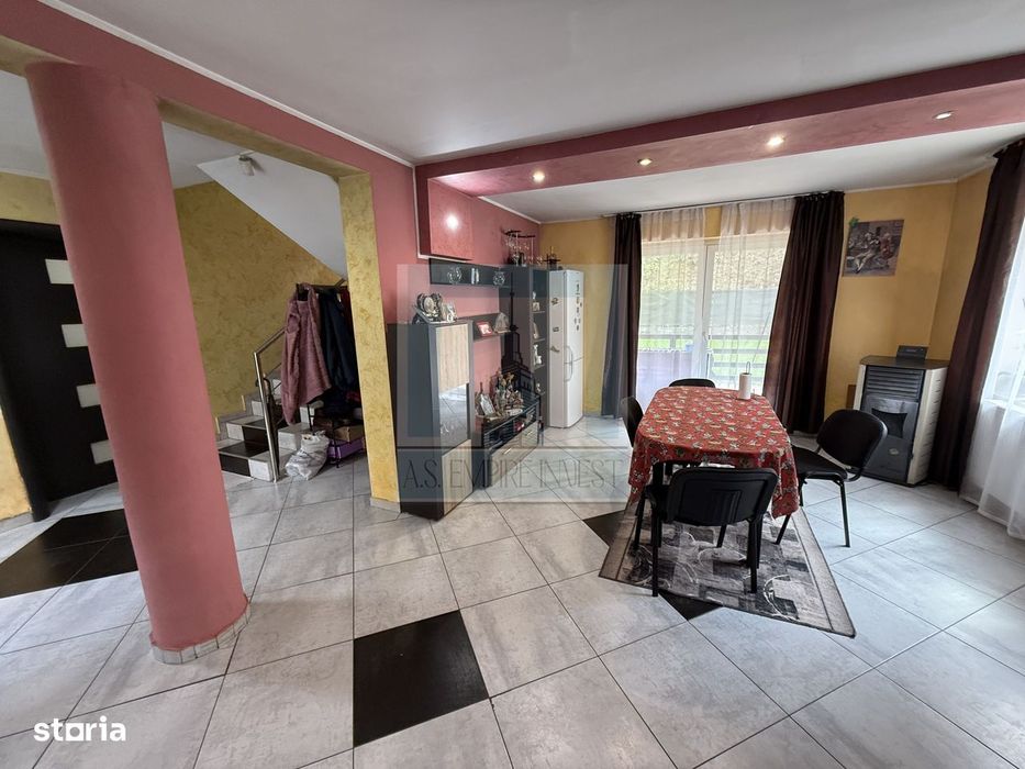 Casa/vila P+E+M, individuala ,730 mp teren-Timișul de jos
