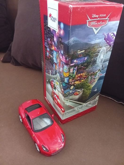 Игрушка/ машинка Ferrari/пазлы