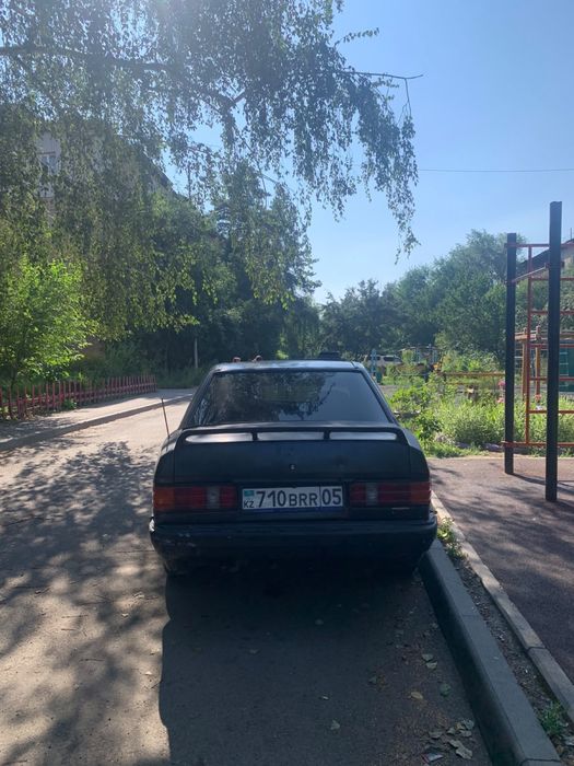 Срочно продам машину торг есть
