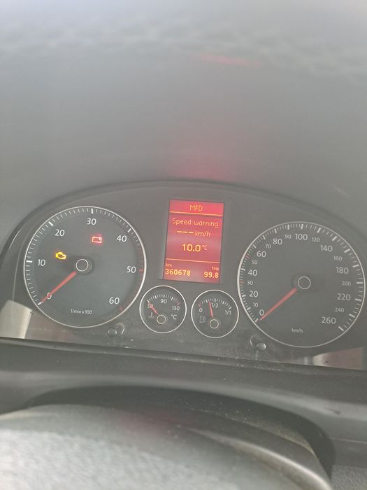 Vând sau schimb touran 1.9 tdi an 2008 Model Facelift