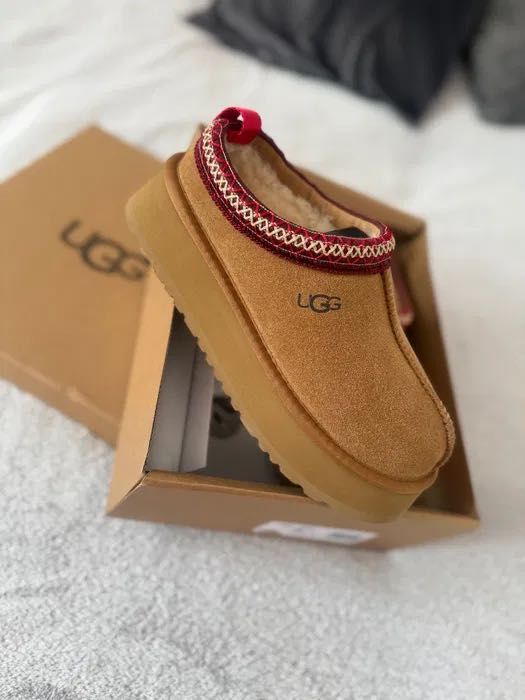 UGG tazz 38 maro
