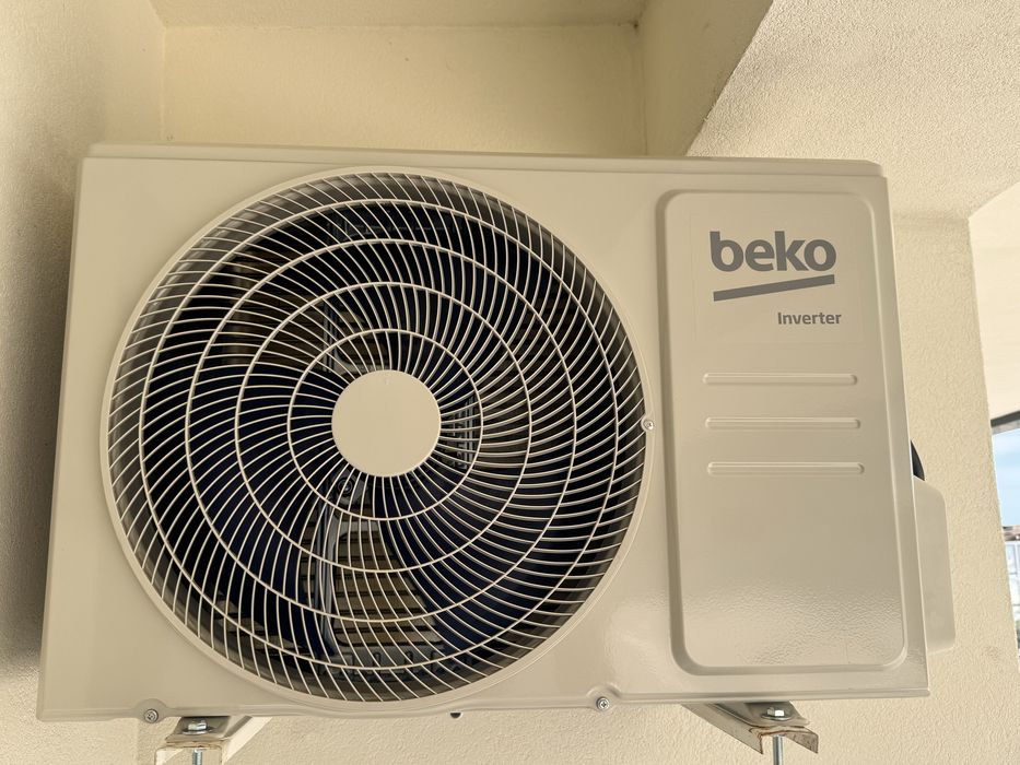 Aer Conditionat 1200 btu Beko Eroare E1