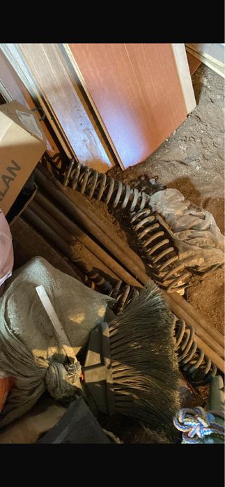 Продам запчасти на 190 мерседес