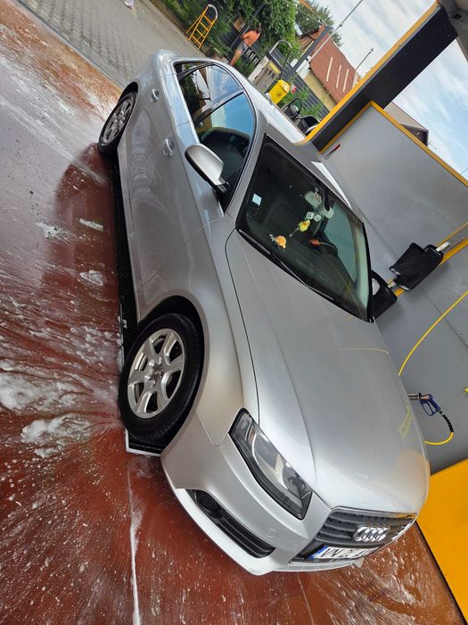 Audi a4 2011.