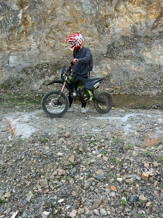 Cross 125cc 4T kxd