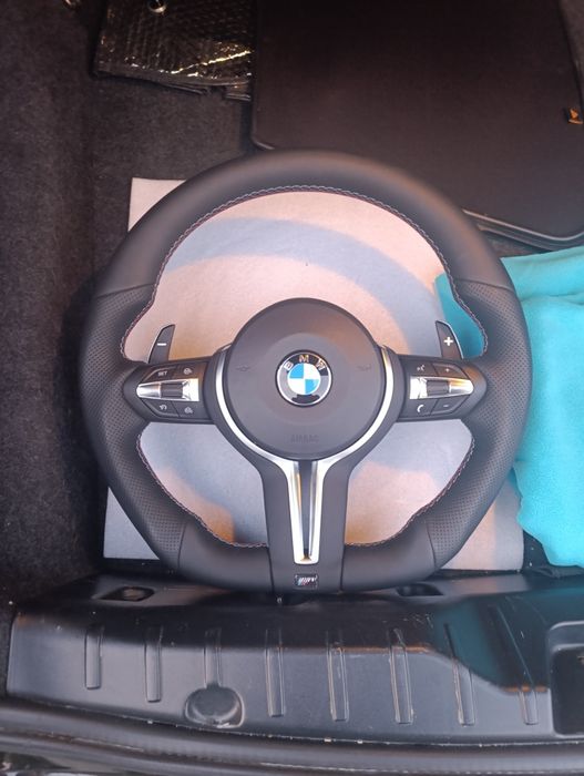 Продам: Руль на BMW F30