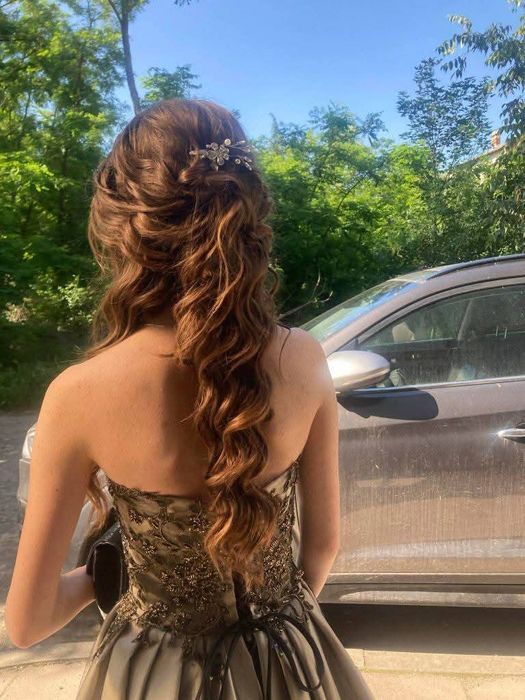 Прекрасна бална рокля