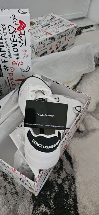 Dolce Gabbana mărimile 41 42