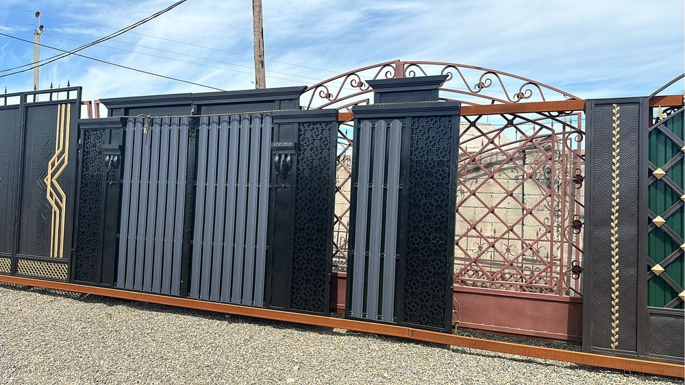 Ворота. Кованые ворота. Ковка. Дверь