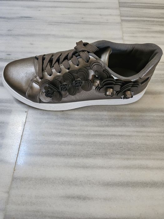 Спортни дамски обувки - 37 номер