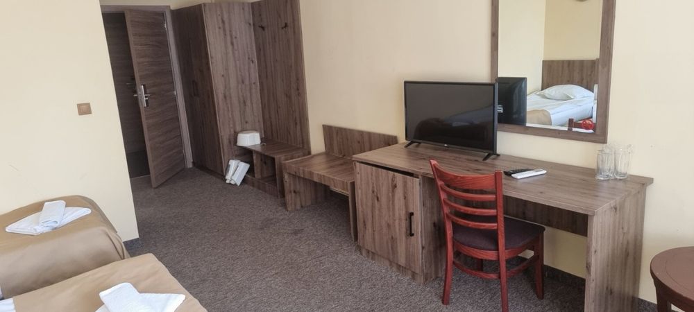 Продавам обьавеждане  от стая