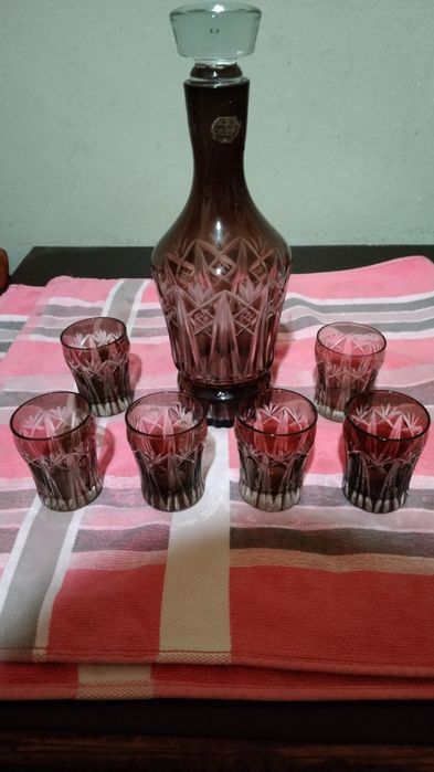 Графин с рюмками комплект.