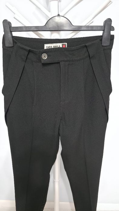 Pantaloni eleganti, croiala conica, din colecția Zara SRPLS, negri, S