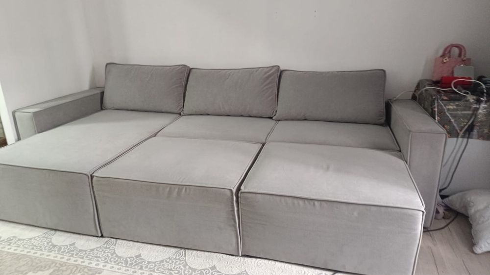 Срочно продаю диван