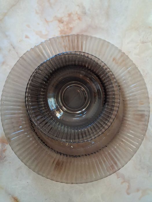 Стъклен сервиз за торта и прибори за хранене