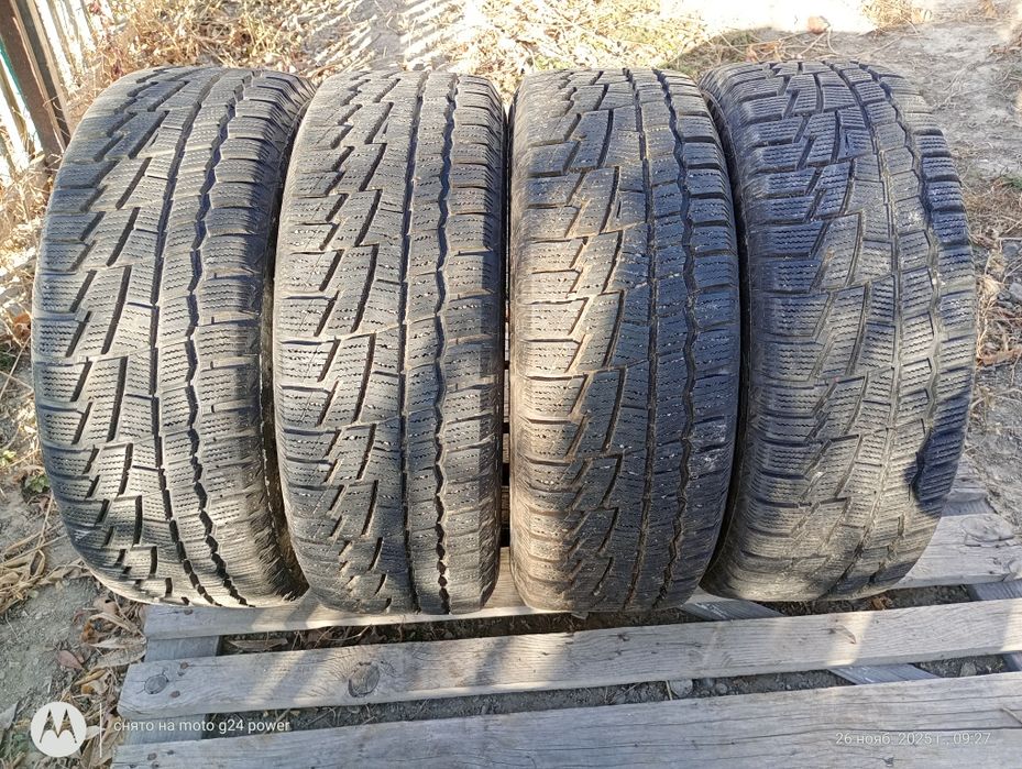 Продам шины зимние