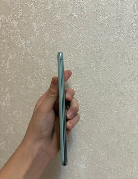 Обмен/продажа Samsung S20 Fe Qualcomm 865