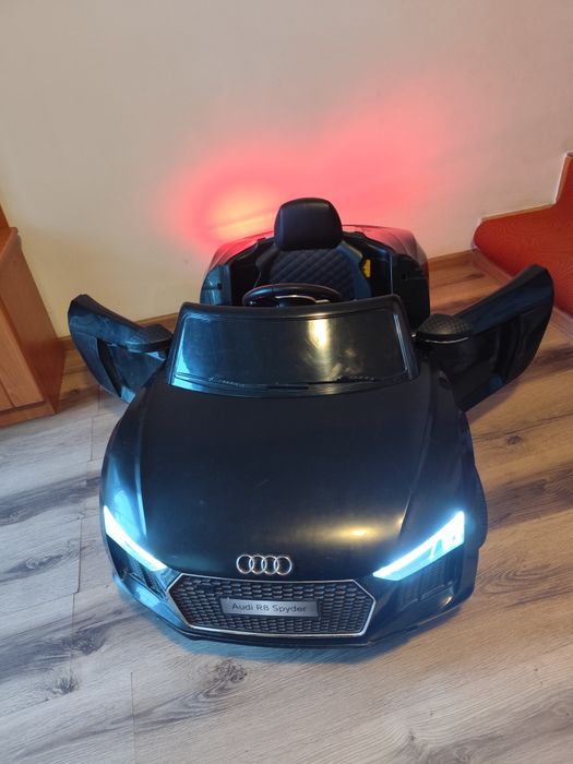 Mașinuță electrica